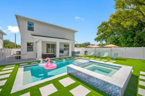 NEW-6BR DiscoVilla- Sleeps16 Heated Pool More